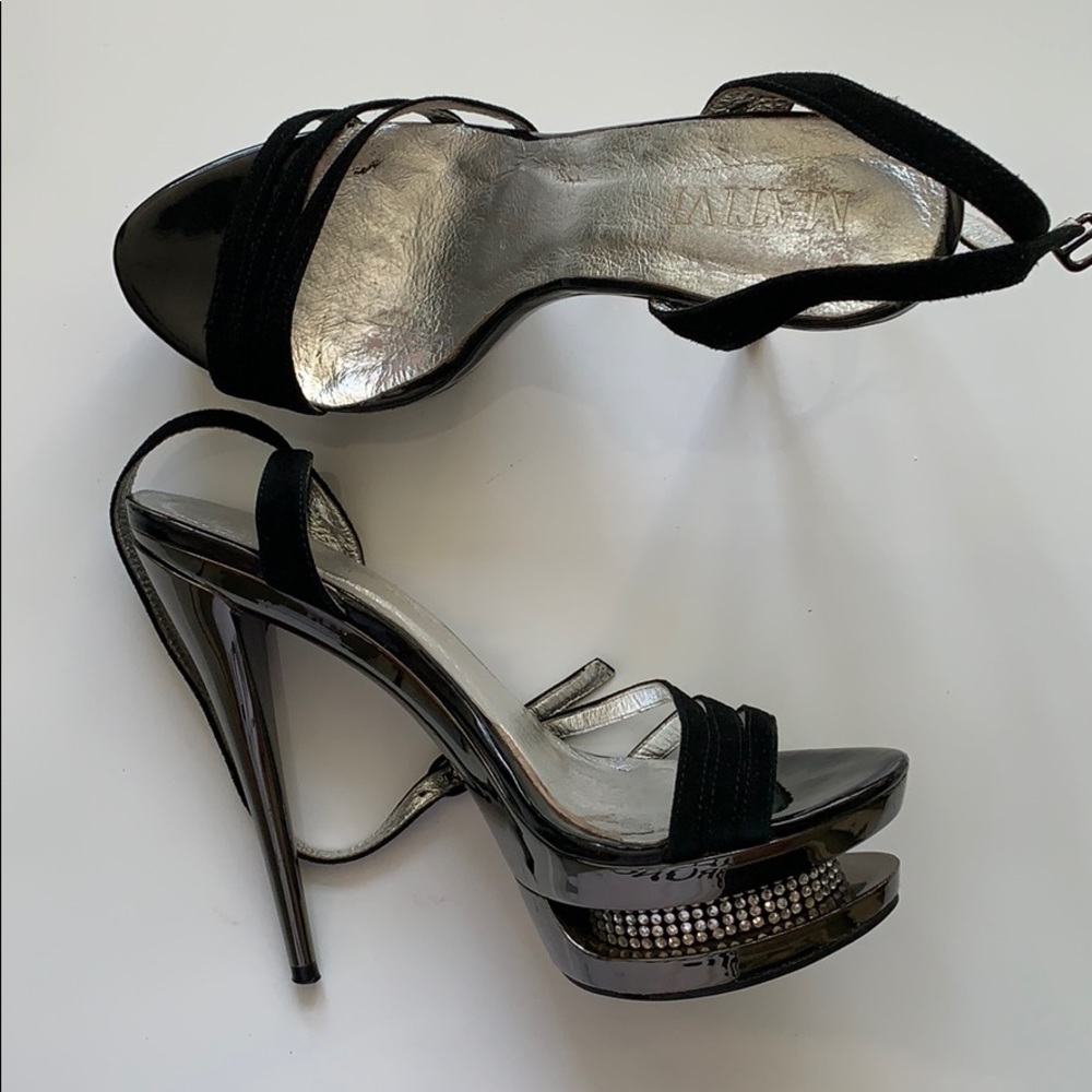 Italian heals - Picture 1 of 3